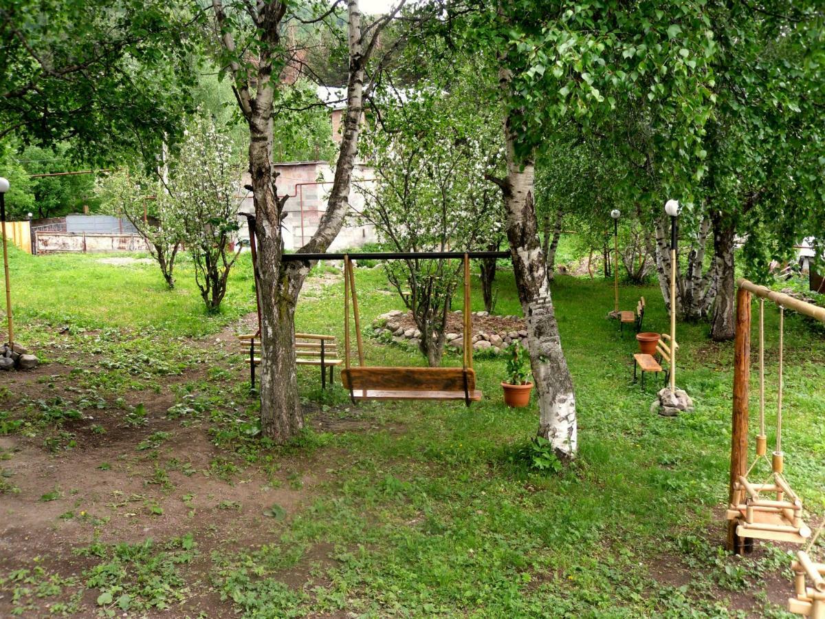 Kazbegi Cottages Qabarjina Exterior photo