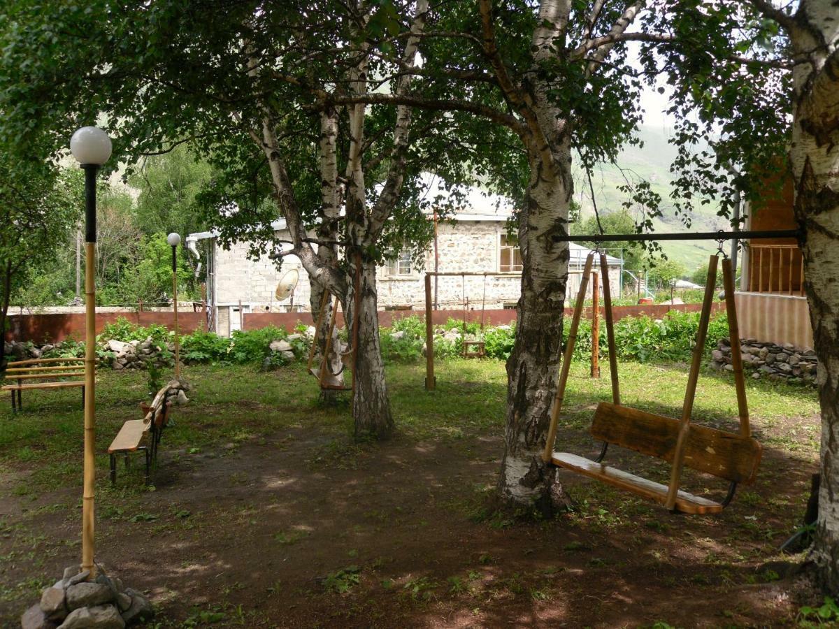 Kazbegi Cottages Qabarjina Exterior photo
